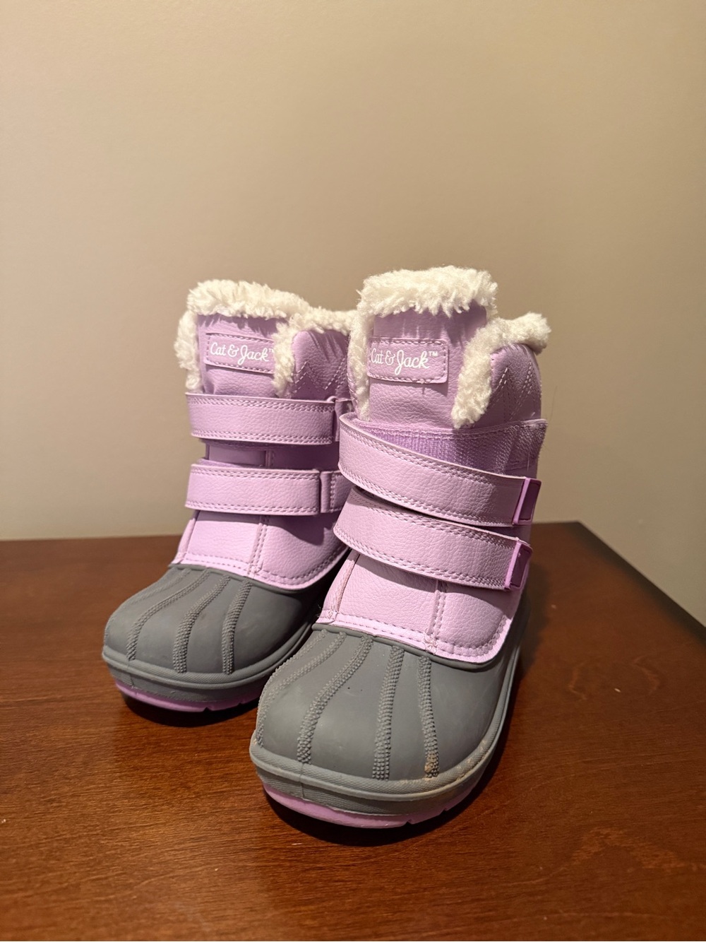 Cat & Jack Lavender and Gray Girls' Faux-Fur Snow Boots